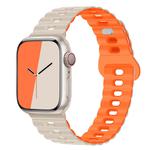 For Apple Watch SE 2023 44mm Reverse Buckle Breathable Silicone Watch Band(Starlight Orange)