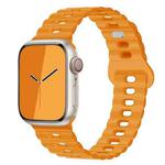 For Apple Watch Series 9 41mm Reverse Buckle Breathable Silicone Watch Band(California Poppy)