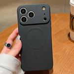 For iPhone 17 Pro Solid Color Liquid Silicone MagSafe Magnetic Phone Case(Black)