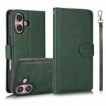 For iPhone 16 Calf Texture 2 in 1 Detachable Magnetic Back Cover Leather Case(Green)