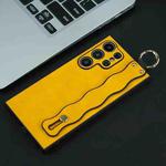 For Samsung Galaxy S22 Ultra 5G Wavy Wristband Bracket TPU Phone Case(Yellow)