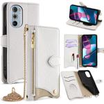 For Motorola Edge+ 2022 / Edge 30 Pro Crossbody Chain Fishtail Litchi Leather Phone Case(White)