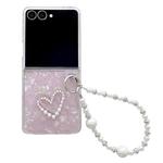 For Samsung Galaxy Z Flip7 Pearlescent Shell Texture Heart Pattern Phone Case with Bracelet(Pink)