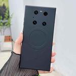 For Huawei Mate 40 Pro Solid Color Liquid Silicone MagSafe Magnetic Phone Case(Black)
