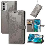 For Motorola Moto G52 Mandala Flower Embossed Horizontal Flip Leather Phone Case(Gray)