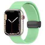 Magnetic Black Buckle Smooth Silicone Watch Band For Apple Watch Series 8&7 45mm / SE 2&6&SE&5&4 44mm / 3&2&1 42mm(Light Green)