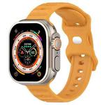 For Apple Watch 8 45mm Reverse Buckle Dot Texture Silicone Watch Band(Yellow)