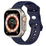 For Apple Watch SE 2022 44mm Reverse Buckle Dot Texture Silicone Watch Band(Midnight Blue)