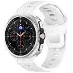 For Samsung Galaxy Watch8 / Watch8 Classic Football Texture Reverse Steel Buckle Silicone Watch Band(White)