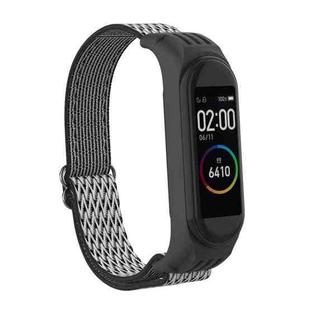 For Xiaomi Mi Band 6 / 5 / 4 / 3 Wavy Texture 8-shaped Buckle Watch Band(Black White)