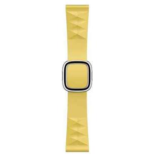 Modern Style Silicone Watch Band For Apple Watch Series 8&7 41mm / SE 2&6&SE&5&4 40mm / 3&2&1 38mm, Style:Silver Buckle(Yellow)