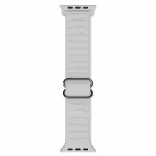 Japanese Word Buckle Silicone Watch Band For Apple Watch Ultra 49mm / Series 8&7 45mm / SE 2&6&SE&5&4 44mm / 3&2&1 42mm(Cloudy Grey)