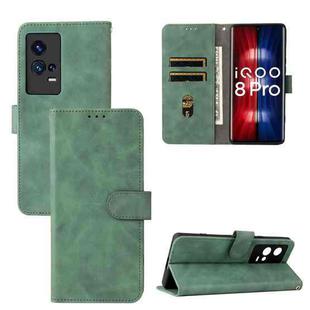 For vivo iQOO 8 Pro Solid Color Skin Feel Magnetic Buckle Horizontal Flip PU Leather Case with Holder & Card Slots & Wallet(Green)