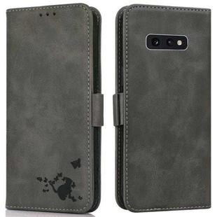 For Samsung Galaxy S10e Embossed Cat Butterflies Pattern Horizontal Flip Leather Case with Card Slot & Holder & Wallet(Grey)