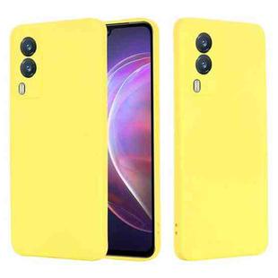 For vivo V21e 5G Foreign Version Solid Color Liquid Silicone Shockproof Full Coverage Protective Case(Yellow)
