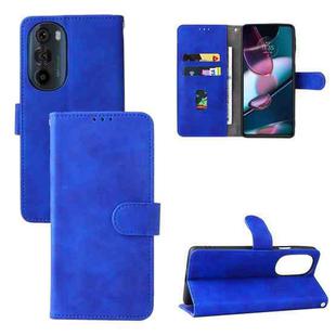 For Motorola Edge X30 Skin Feel Magnetic Buckle Calf Texture Leather Phone Case(Blue)