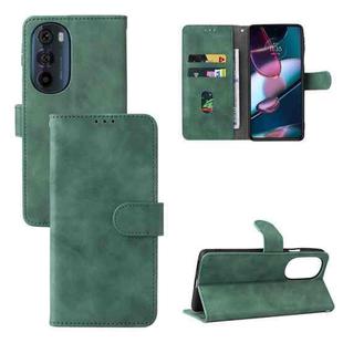 For Motorola Edge X30 Skin Feel Magnetic Buckle Calf Texture Leather Phone Case(Green)