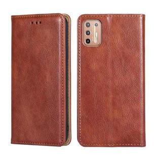 For Motorola Moto G9 Plus Pure Color Magnetic Leather Phone Case(Brown)