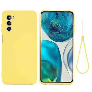 For Motorola Moto G52 4G/G82 Pure Color Liquid Silicone Shockproof Phone Case(Yellow)
