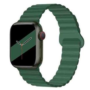 Reverse Buckle Magnetic Silicone Watch Band For Apple Watch Ultra 49mm / Series 8&7 45mm / SE 2&6&SE&5&4 44mm / 3&2&1 42mm(Green)