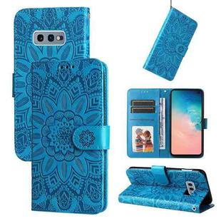 For Samsung Galaxy S10e Embossed Sunflower Leather Phone Case(Blue)