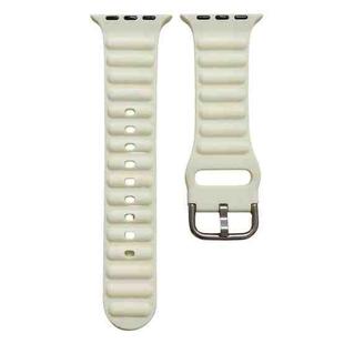 Single Color Silicone Watch Band For Apple Watch Ultra 49mm / Series 8&7 45mm / SE 2&6&SE&5&4 44mm / 3&2&1 42mm(Beige)