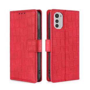 For Motorola Moto E32 4G Skin Feel Crocodile Magnetic Clasp Leather Phone Case(Red)