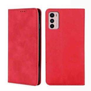 For Motorola Moto G42 4G Skin Feel Magnetic Horizontal Flip Leather Phone Case(Red)