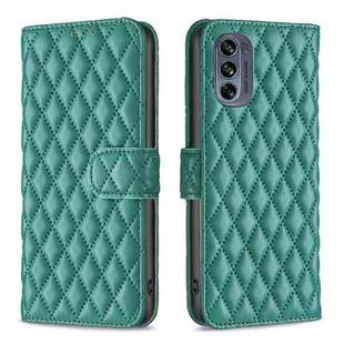 For Motorola Moto G62 Diamond Lattice Wallet Leather Flip Phone Case(Green)