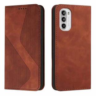 For Motorola Moto G52 Skin Feel Magnetic S-type Solid Color Leather Phone Case(Brown)