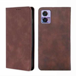For Motorola Edge 30 Neo Skin Feel Magnetic Horizontal Flip Leather Phone Case(Dark Brown)