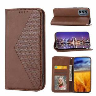 For Motorola Moto G62 Cubic Grid Calf Texture Magnetic Closure Leather Phone Case(Brown)