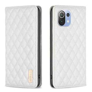 For Xiaomi Mi 11 Lite Diamond Lattice Magnetic Leather Flip Phone Case(White)