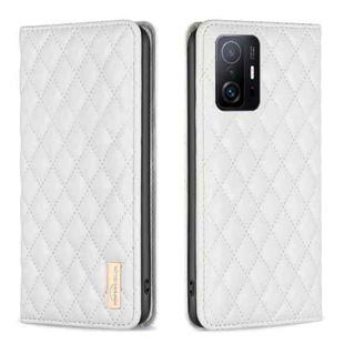 For Xiaomi 11T / 11T Pro Diamond Lattice Magnetic Leather Flip Phone Case(White)