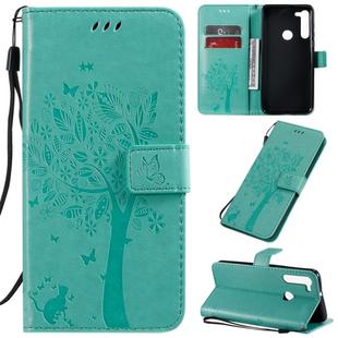 For Motorola Moto G8 Tree & Cat Pattern Pressed Printing Horizontal Flip PU Leather Case with Holder & Card Slots & Wallet & Lanyard(Green)