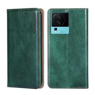 For vivo iQOO Neo7 Gloss Oil Solid Color Magnetic Leather Phone Case(Green)