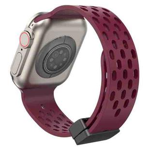 Magnetic Clasp Silicone Watch Band For Apple Watch Ultra 49mm&Watch Ultra 2 49mm / Series 9&8&7 45mm / SE 3&SE 2&6&SE&5&4 44mm / 3&2&1 42mm(Wine Red)