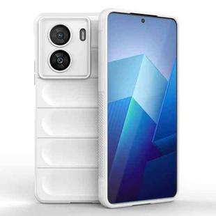 For vivo iQOO Z7x Magic Shield TPU + Flannel Phone Case(White)