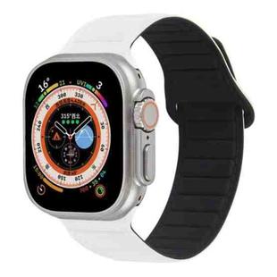 For Apple Watch Ultra 49mm Loop Magnetic Silicone Watch Band(White Black)
