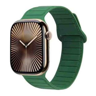 For Apple Watch Series 10 42mm Loop Magnetic Silicone Watch Band(Green)