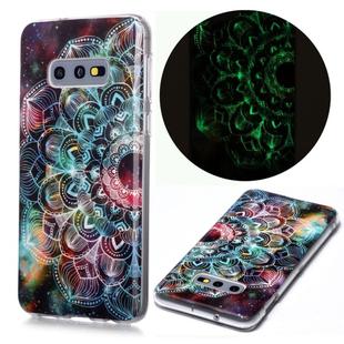For Samsung Galaxy S10e Luminous TPU Soft Protective Case(Mandala Flower)