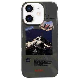 For iPhone 12 Astronaut Pattern Glossy PC Phone Case(Green)