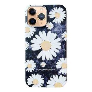 For iPhone 11 Pro Max Frosted Daisy Film Phone Case(White Flower)