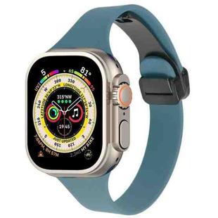 For Apple Watch Ultra 49mm Magnetic Buckle Slim Silicone Watch Band(Light Green)