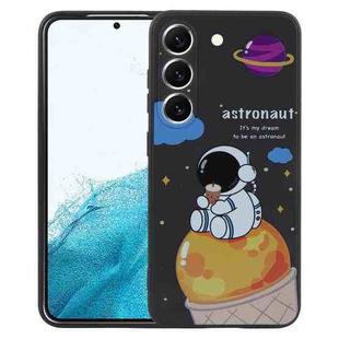 For Samsung Galaxy S22 5G Milk Tea Astronaut Pattern Liquid Silicone Phone Case(Black)