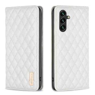 For Samsung Galaxy A05s Diamond Lattice Magnetic Leather Flip Phone Case(White)