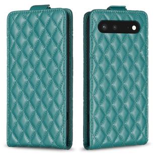 For Google Pixel 7 Diamond Lattice Vertical Flip Leather Phone Case(Green)
