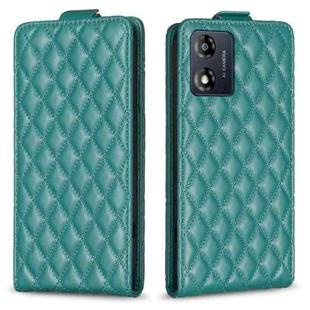 For Motorola Moto E13 4G Diamond Lattice Vertical Flip Leather Phone Case(Green)