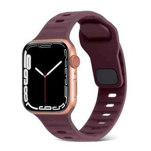 For Apple Watch Series 8 41mm Square Buckle Stripes Silicone Watch Band(Wine Red)