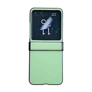 For Motorola Razr 40 Ultra Solid Color Leather Texture Three-stage Phone Case(Green)